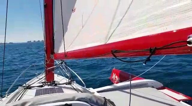 Instagram post from sailscreen. This post is in position 22.