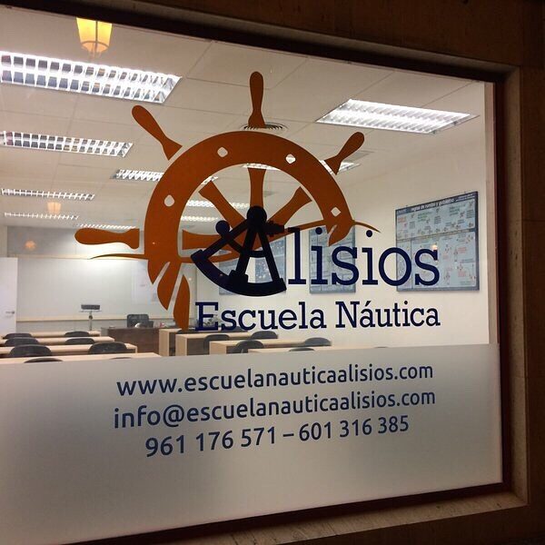 Instagram post from sailscreen. This post is in position 1.