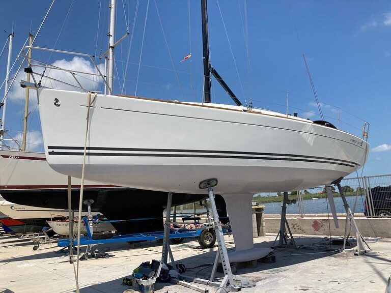 Instagram post from sailscreen. This post is in position 4.