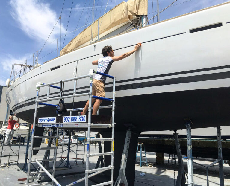 Instagram post from sailscreen. This post is in position 35.