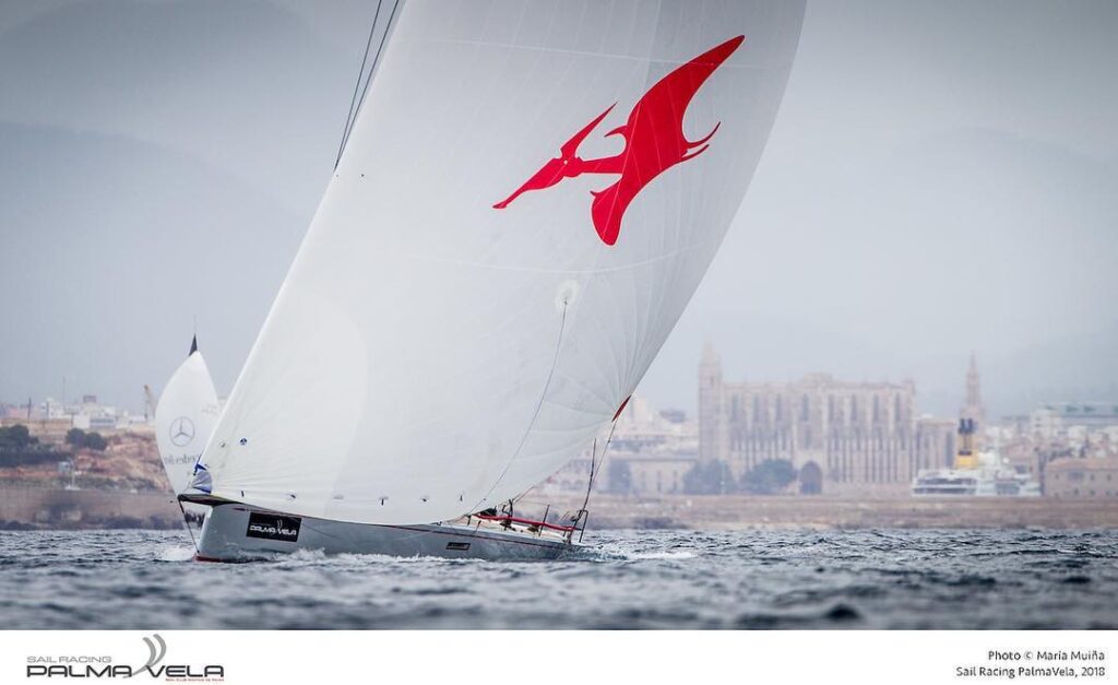 Instagram post from sailscreen. This post is in position 37.