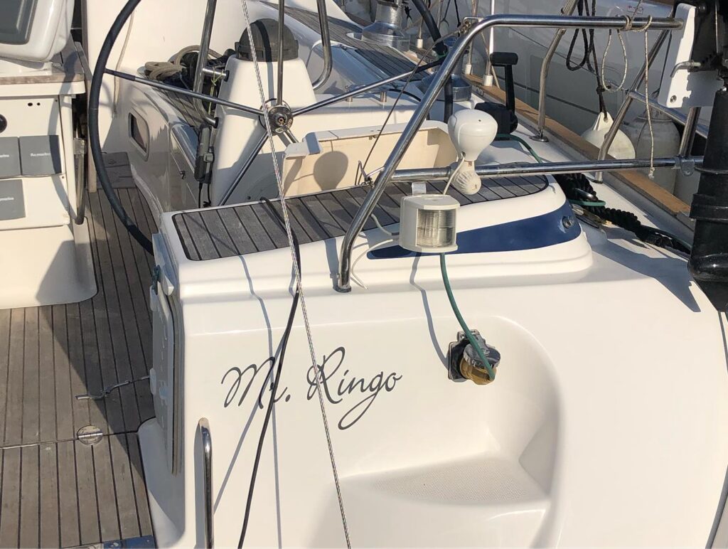 Instagram post from sailscreen. This post is in position 3.